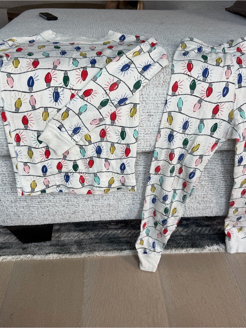 Hanna Andersson Holiday Light Print Pajama Set